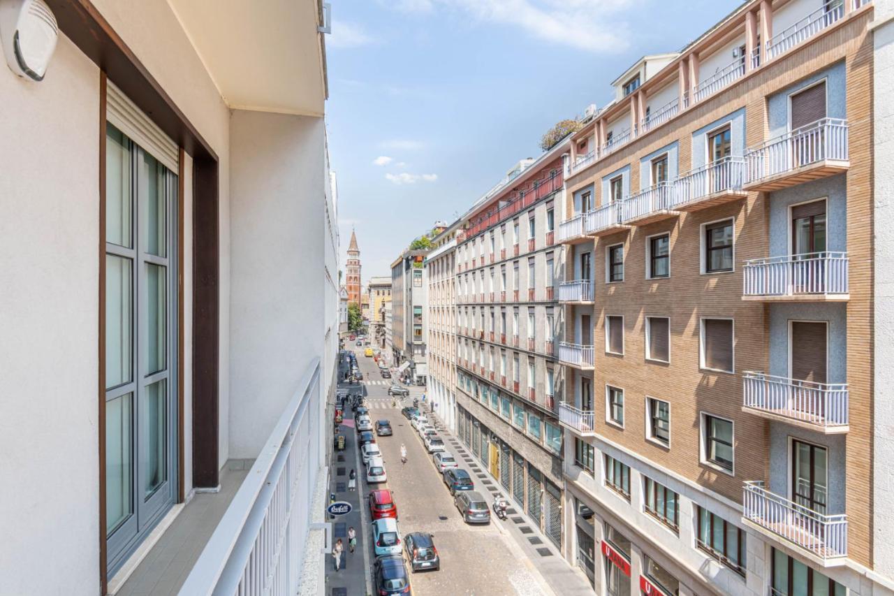 Ferienwohnung Easylife - Elegante Dimora Due Passi Dal Duomo Mailand Exterior foto
